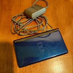 Blue Nintendo DS